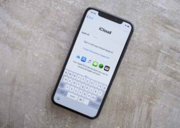 Nên đăng xuất iCloud trước khi reset iPhone